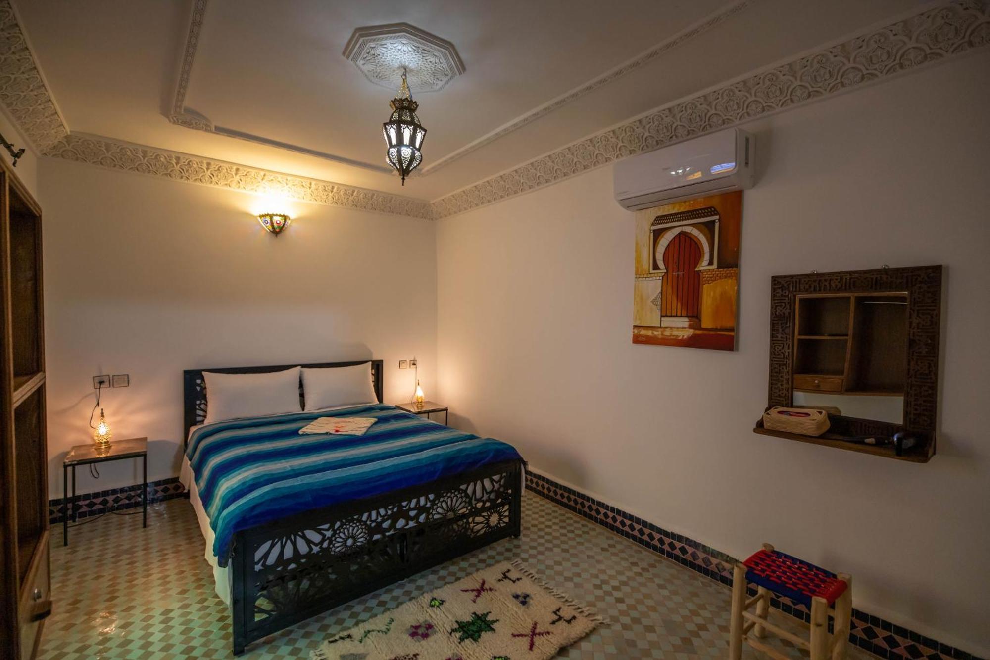 Riad Tafoukt Фес Екстериор снимка