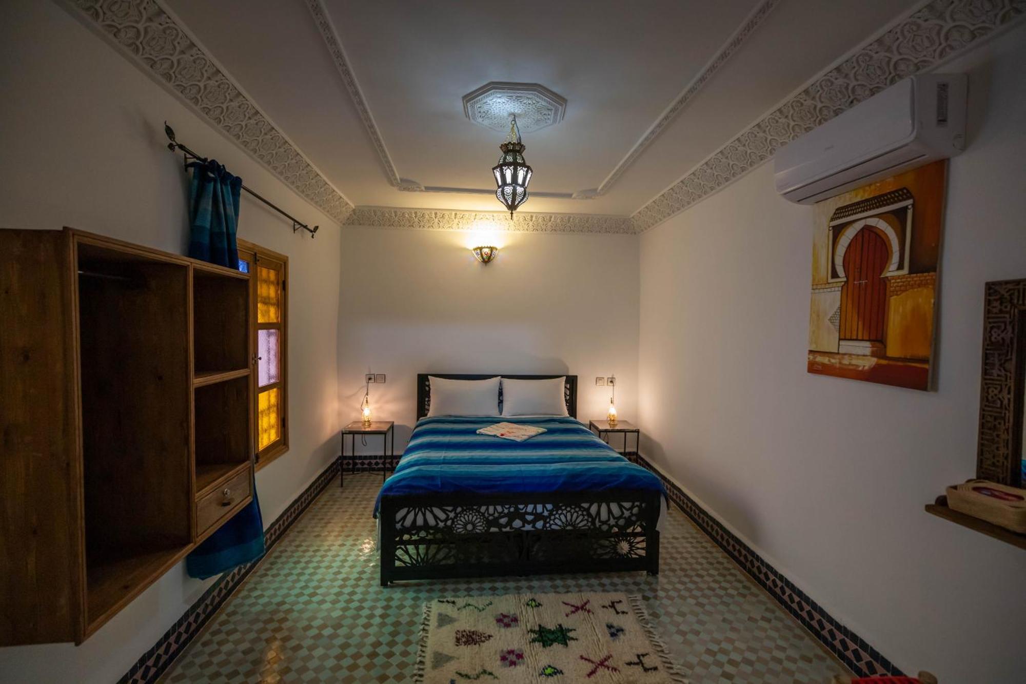 Riad Tafoukt Фес Екстериор снимка