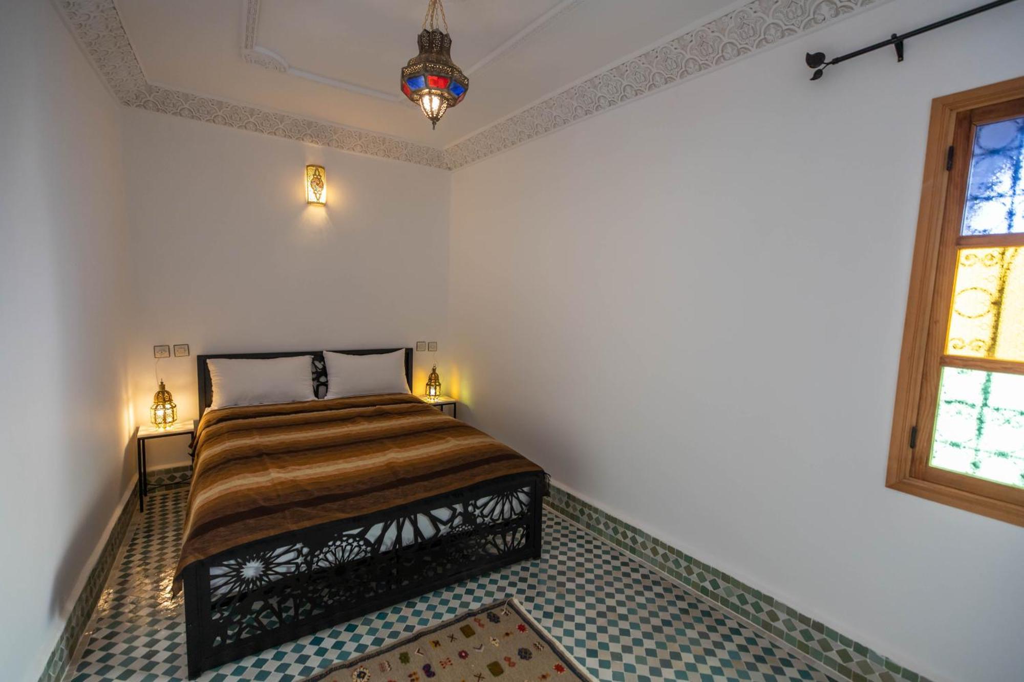 Riad Tafoukt Фес Екстериор снимка