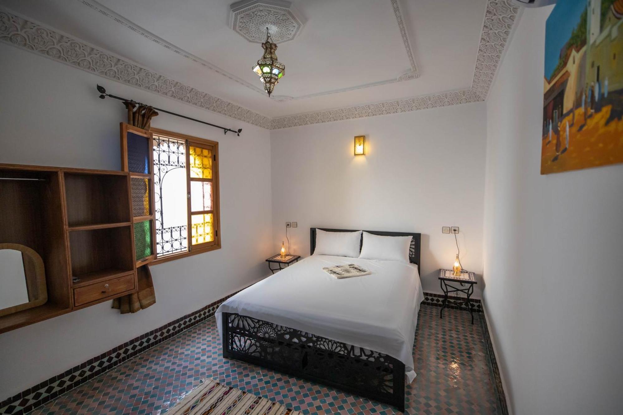 Riad Tafoukt Фес Екстериор снимка