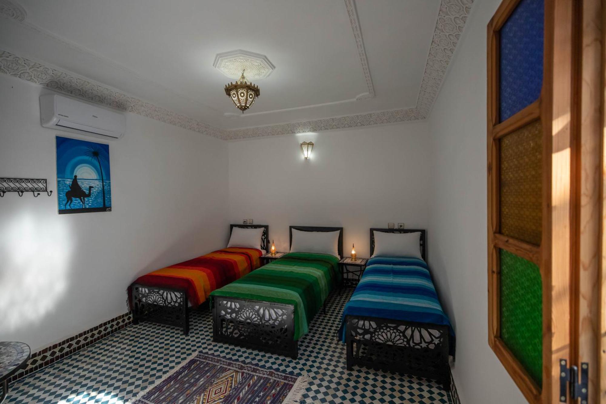 Riad Tafoukt Фес Екстериор снимка