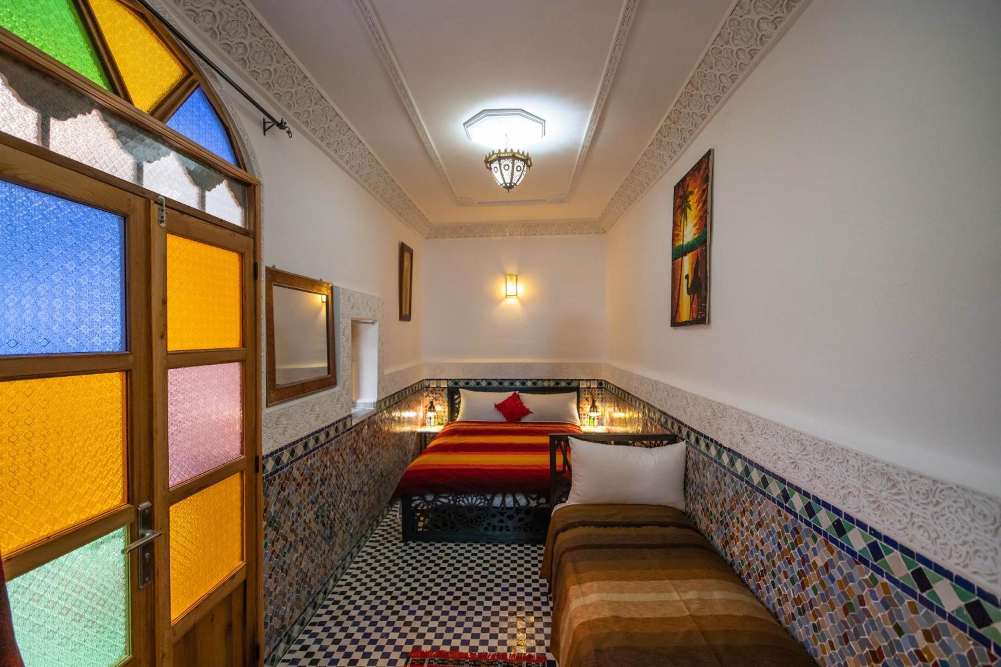 Riad Tafoukt Фес Екстериор снимка