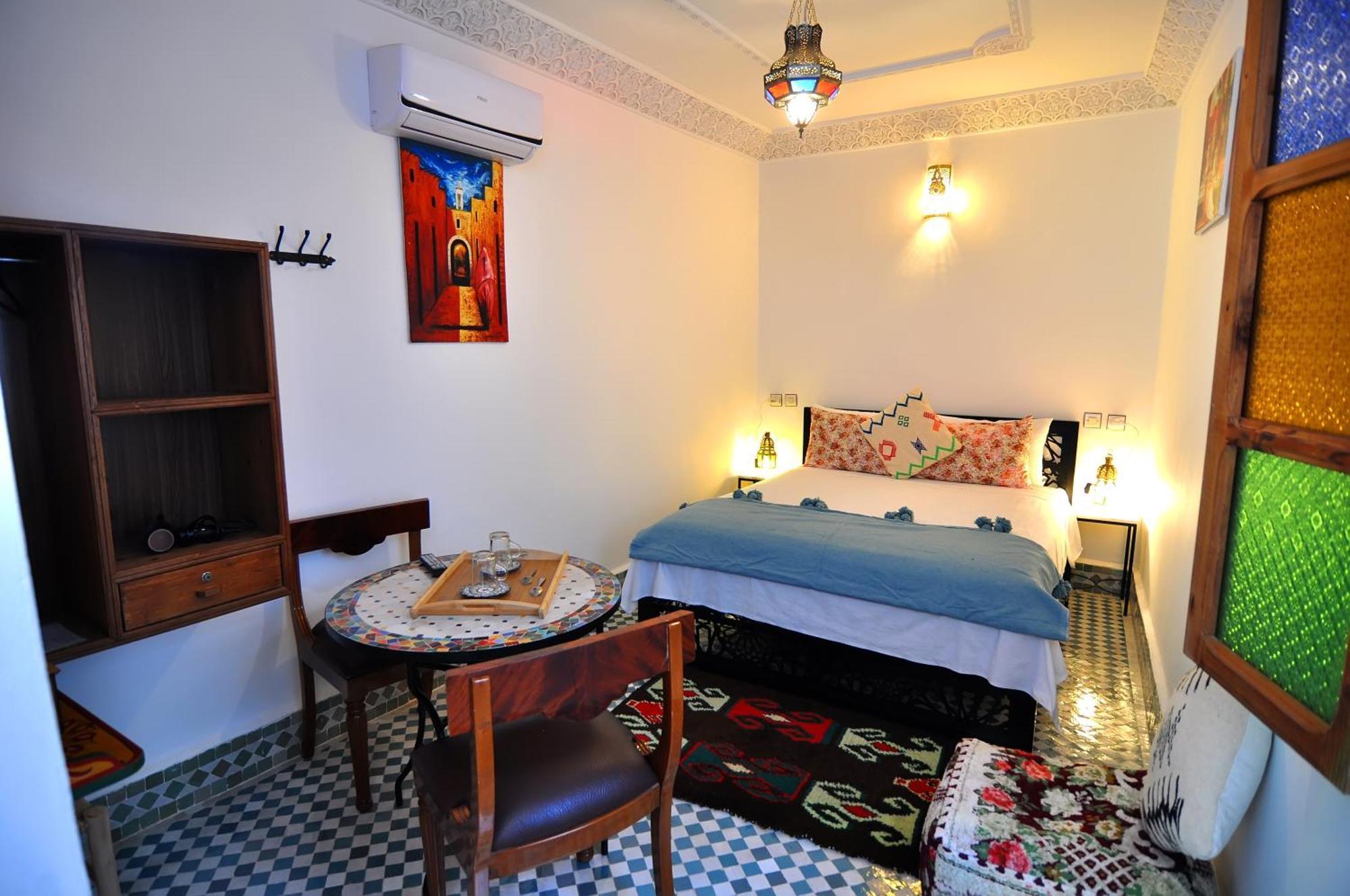 Riad Tafoukt Фес Екстериор снимка