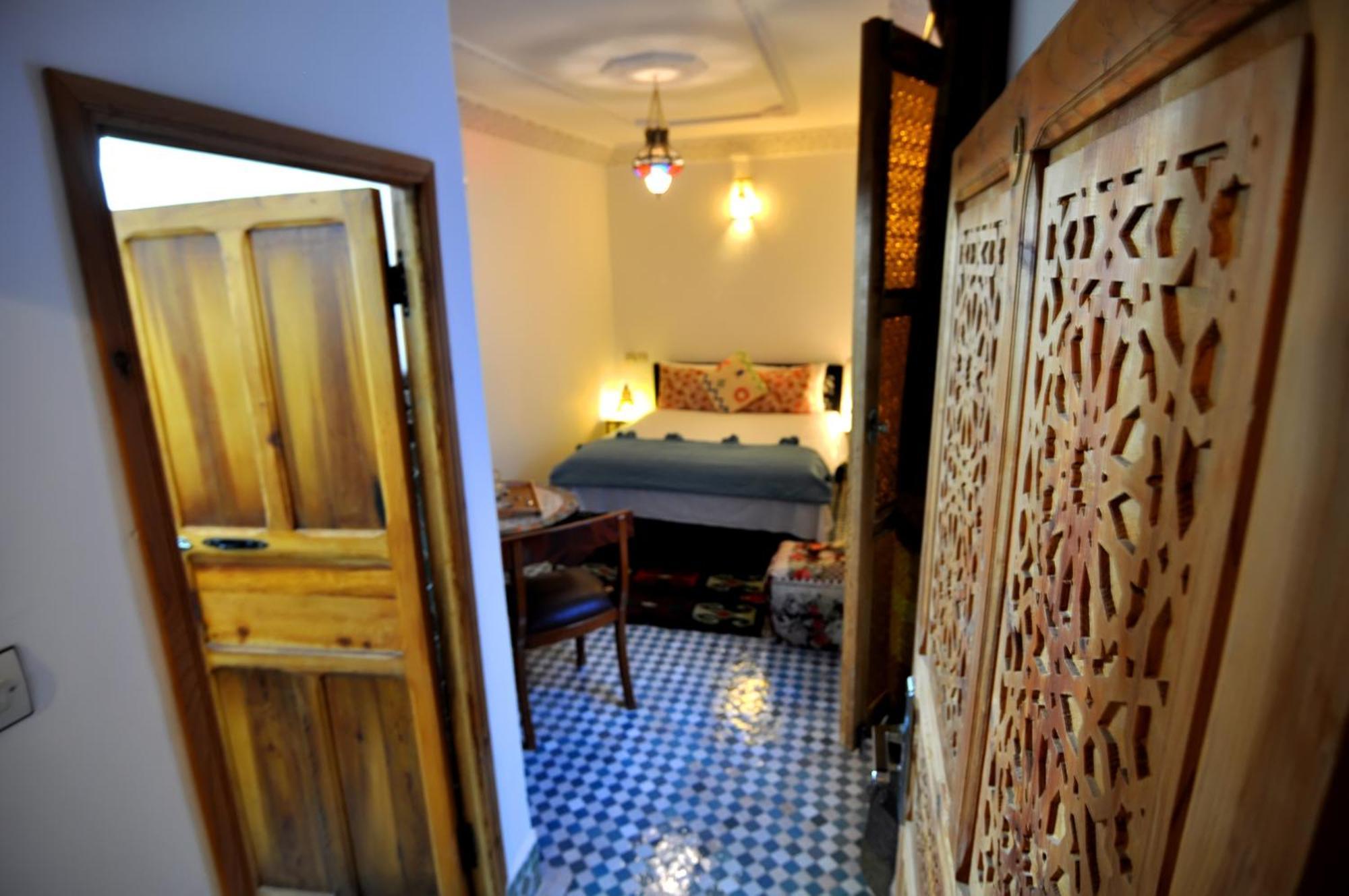 Riad Tafoukt Фес Екстериор снимка