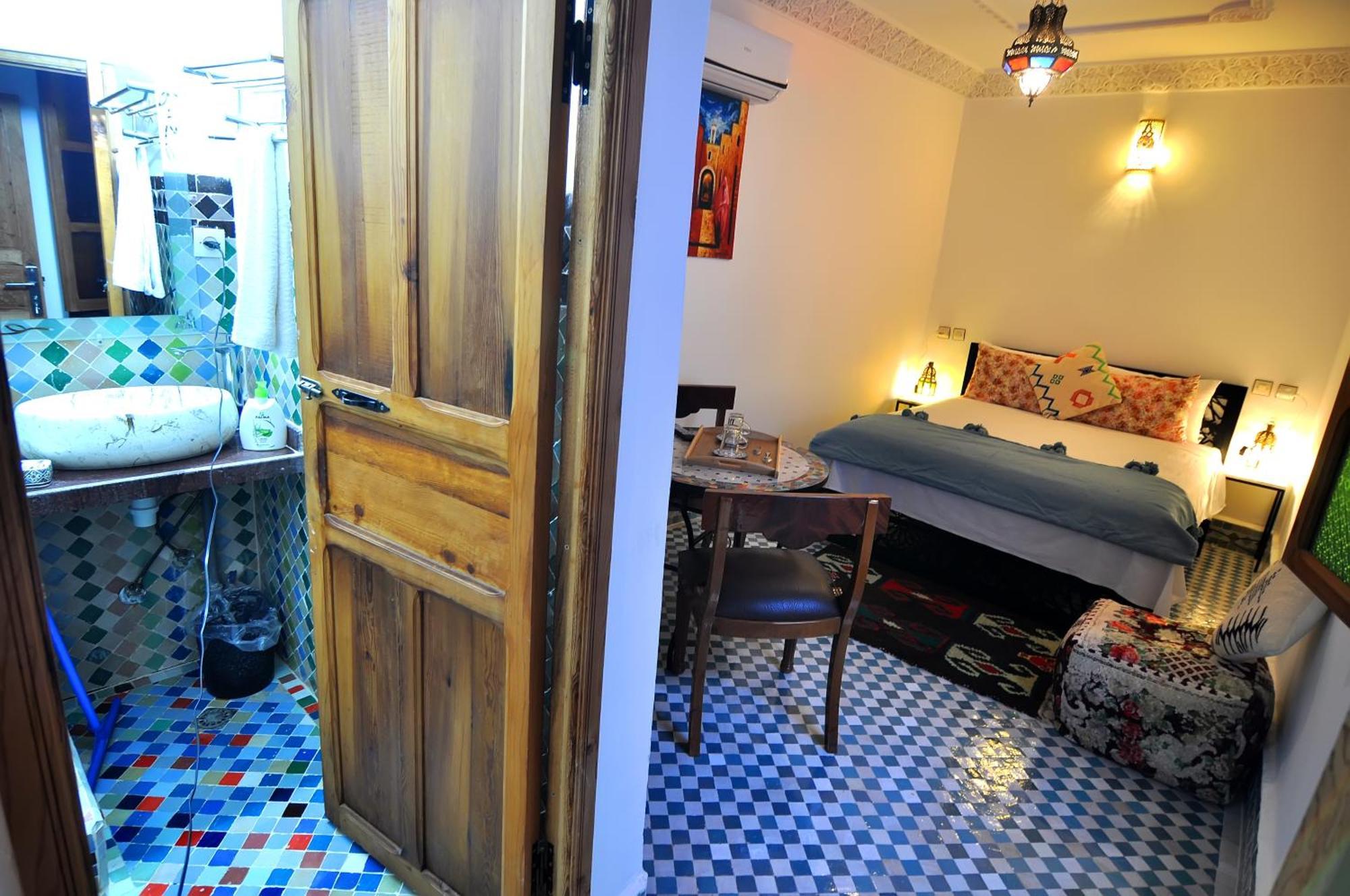 Riad Tafoukt Фес Екстериор снимка