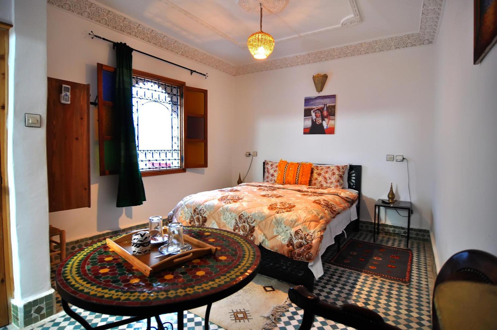 Riad Tafoukt Фес Екстериор снимка