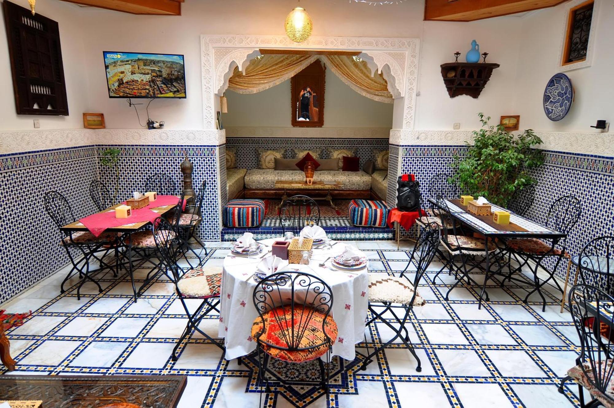 Riad Tafoukt Фес Екстериор снимка
