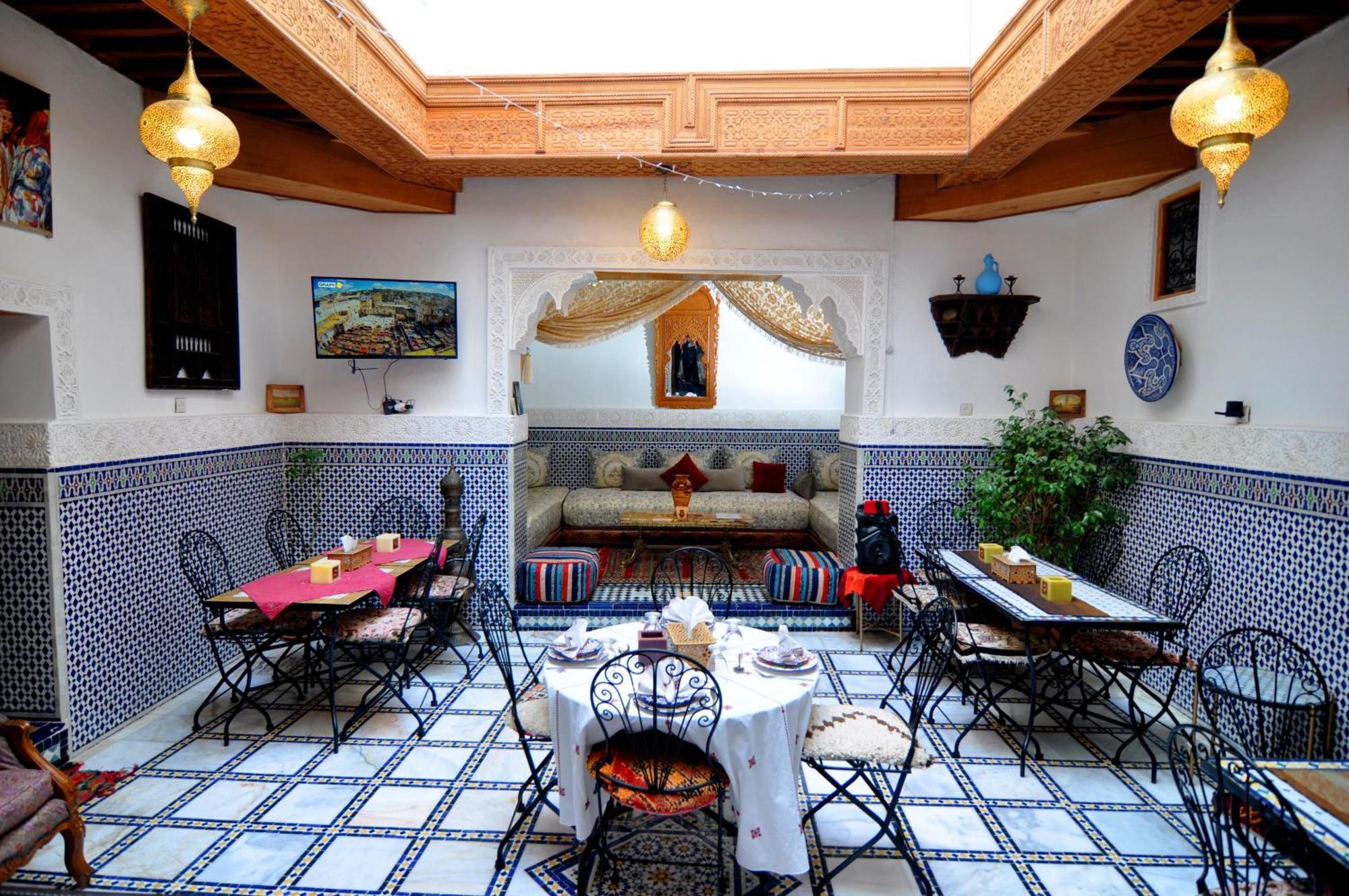 Riad Tafoukt Фес Екстериор снимка